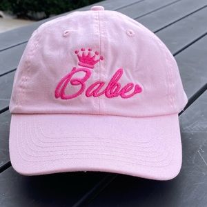 “Babe” hat